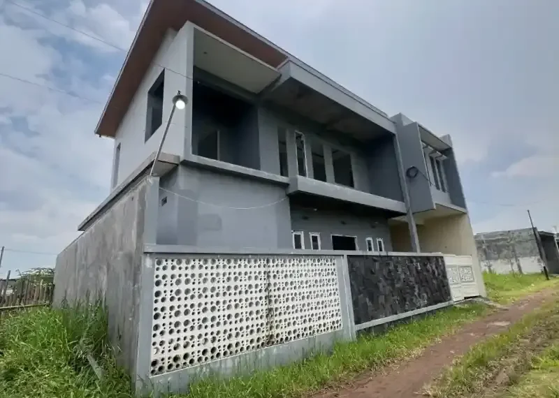 proses renovasi rumah oleh tim kontraktor profesional 6a8c199de301b