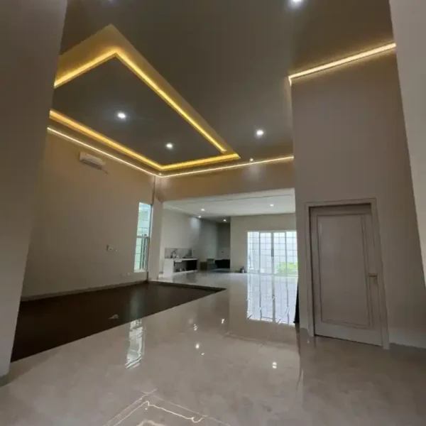 bangunan rumah kost modern minimalis di serang tampak depan 6aace4ab0fe03