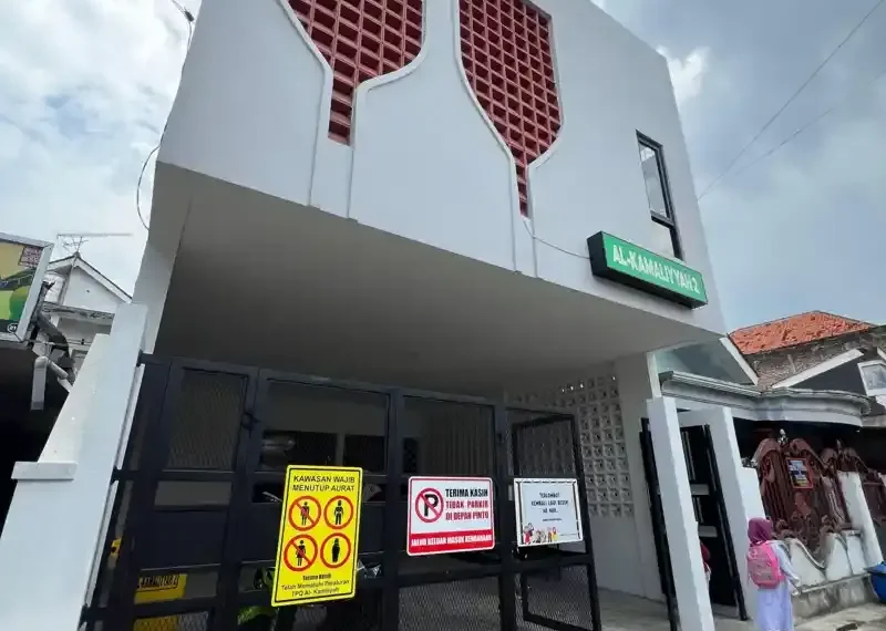 hero rumah kost modern minimalis bandung barat 6aace2ee46fa8