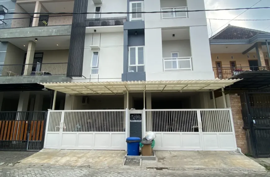 rumah kost modern minimalis bantul tampak depan 6aa8f948a4270